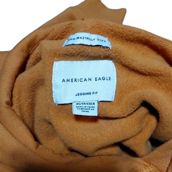 American Eagle Men's "Ahhmazingly Soft" Pullover Hoodie Size XS - Picture 3 of 7